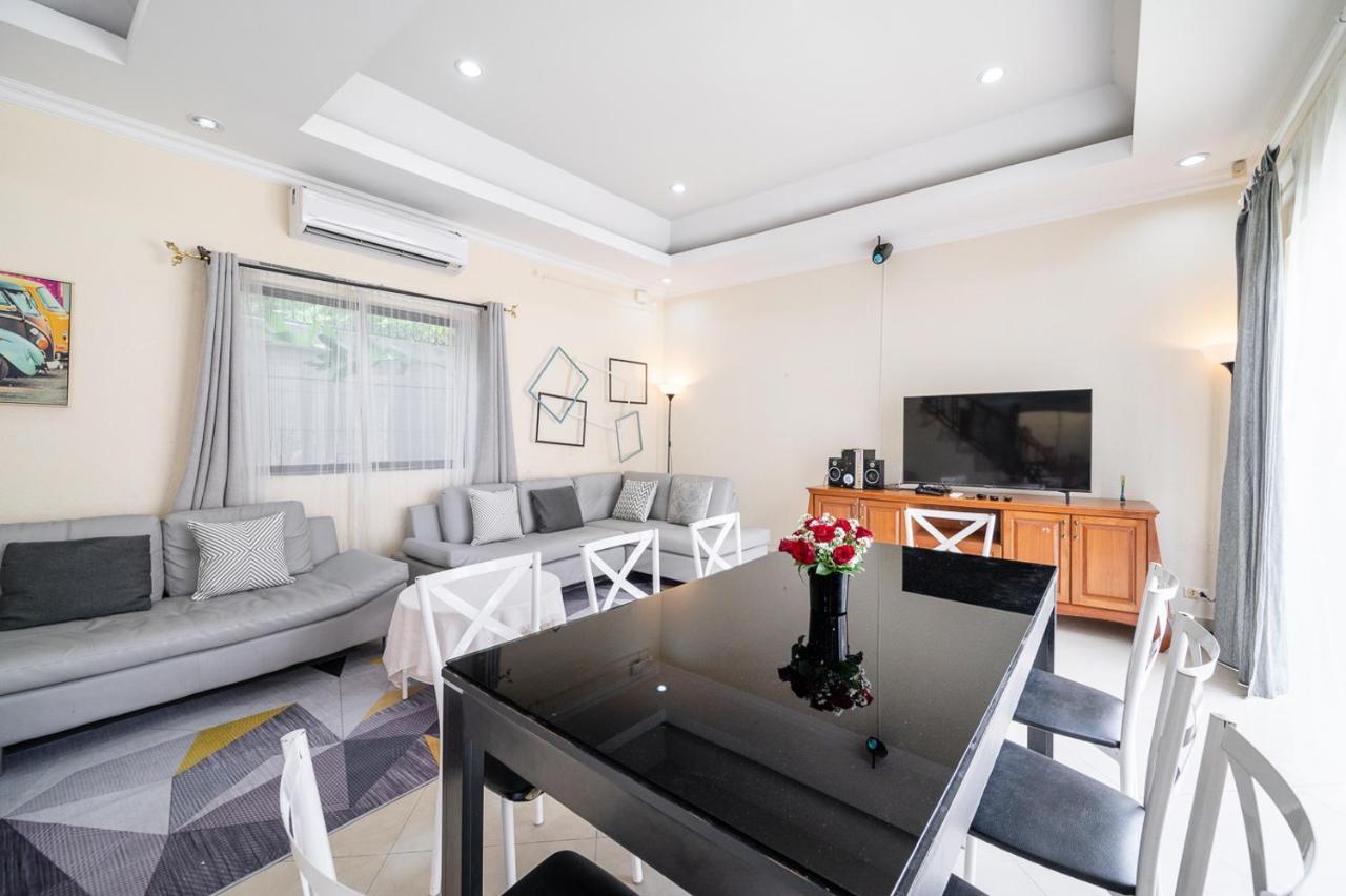 Fairy Hill Pool Villa Паттая Екстер'єр фото