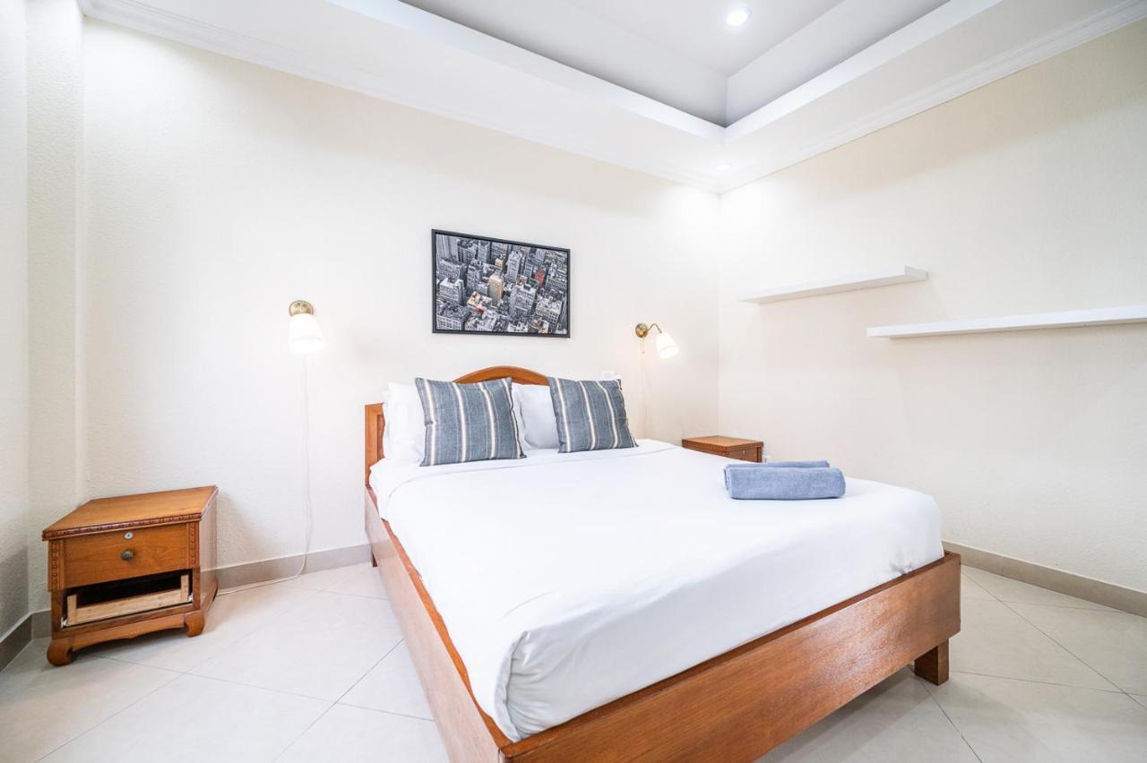 Fairy Hill Pool Villa Паттая Екстер'єр фото