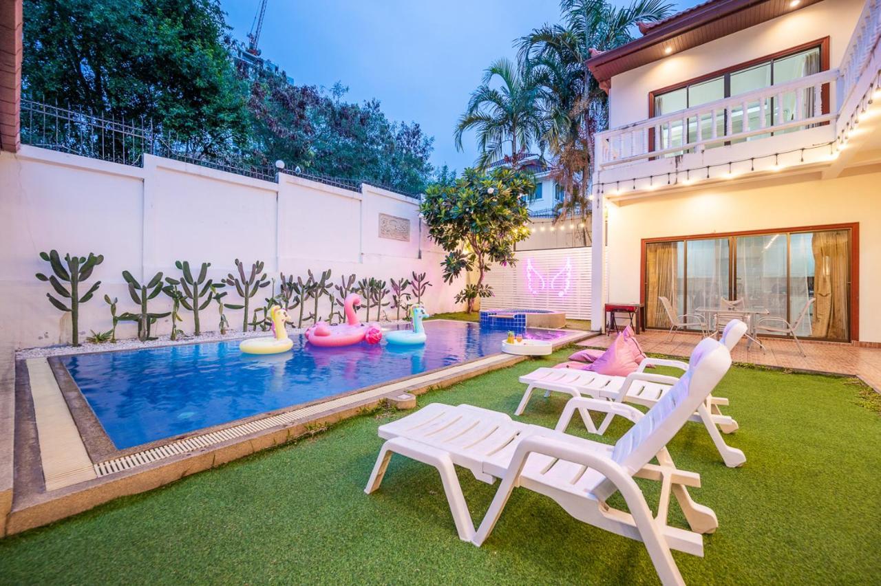 Fairy Hill Pool Villa Паттая Екстер'єр фото